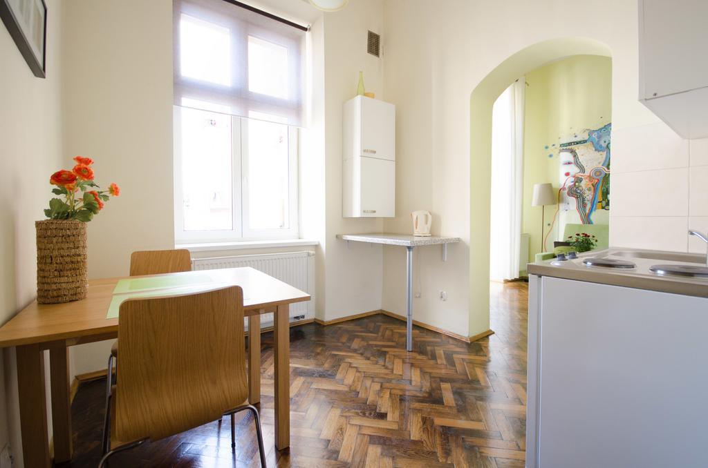 Fantasia Apartments クラクフ エクステリア 写真